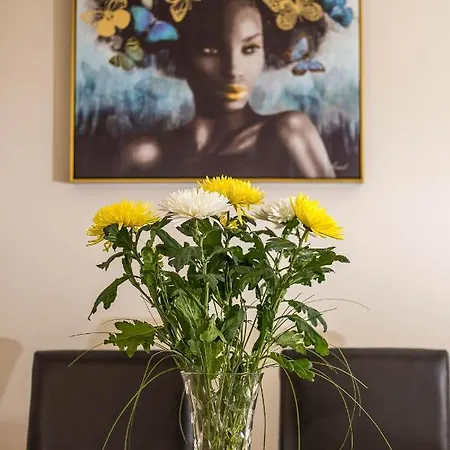 Vila Linda Tsambika *
