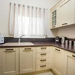 Linda Tsambika Villa