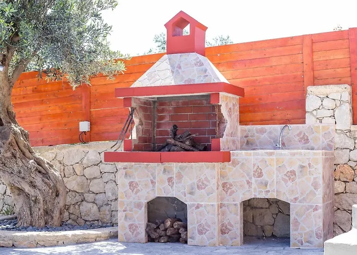 Linda Tsambika 빌라 아판토우